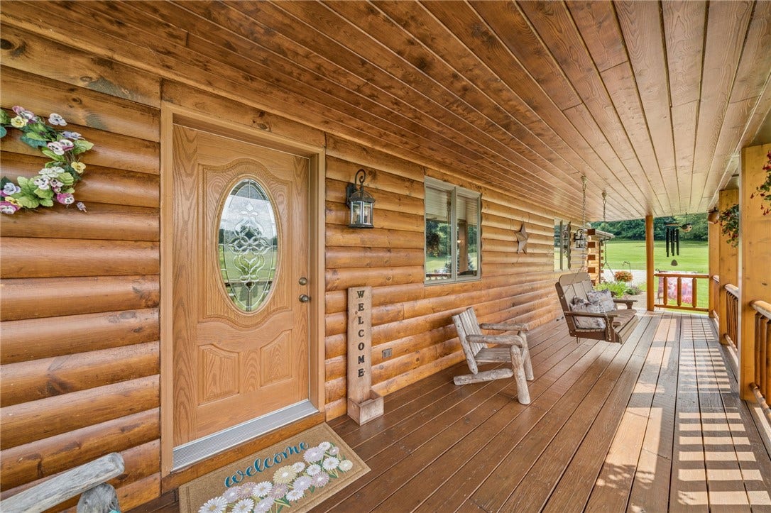 418 VERNON DRIVE, West Newton, PA 15089