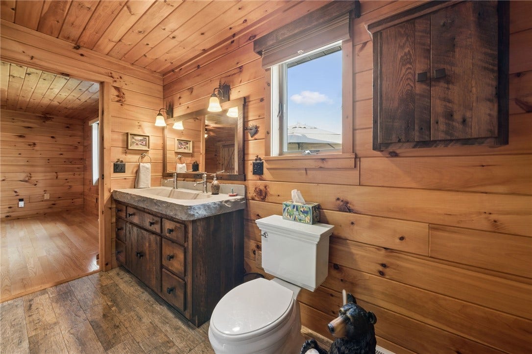 418 VERNON DRIVE, West Newton, PA 15089