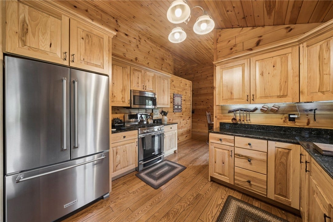 418 VERNON DRIVE, West Newton, PA 15089