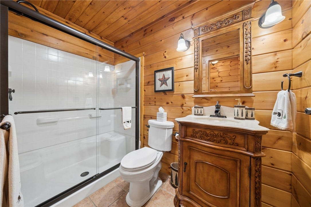 418 VERNON DRIVE, West Newton, PA 15089