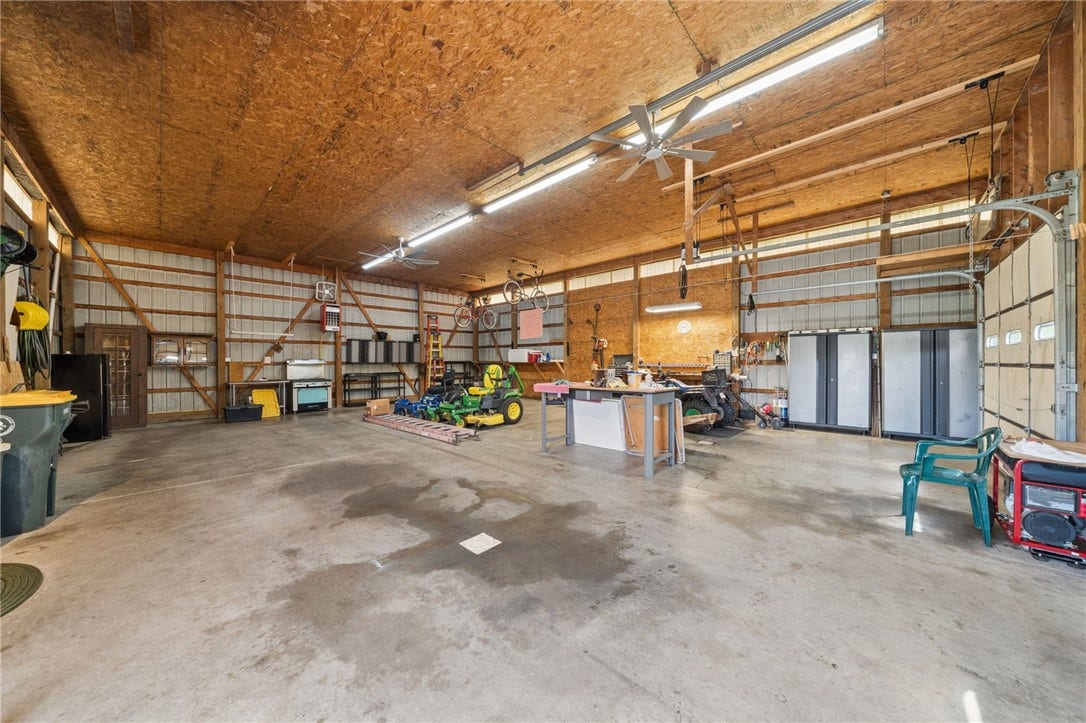 418 VERNON DRIVE, West Newton, PA 15089