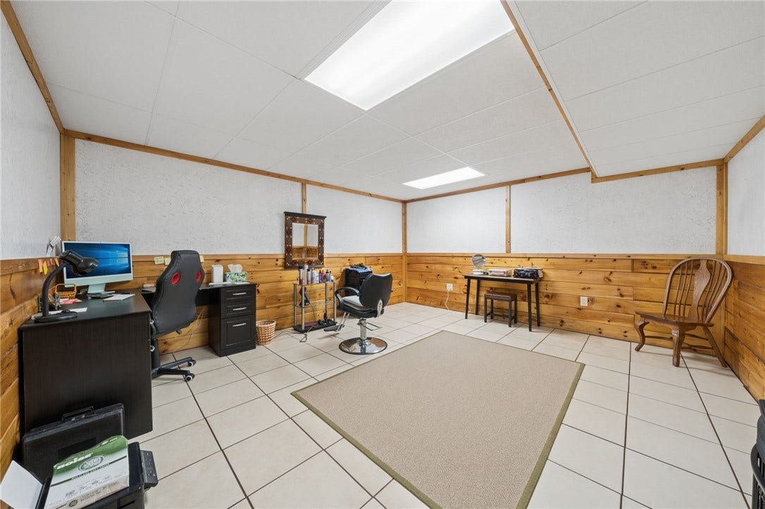 418 VERNON DRIVE, West Newton, PA 15089