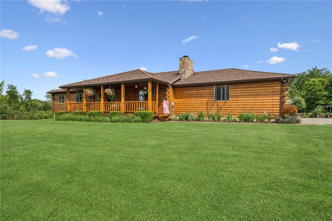 418 VERNON DRIVE, West Newton, PA 15089
