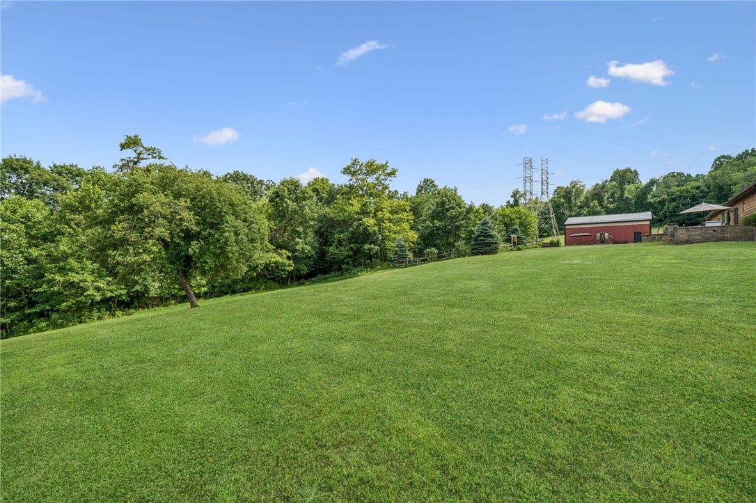 418 VERNON DRIVE, West Newton, PA 15089