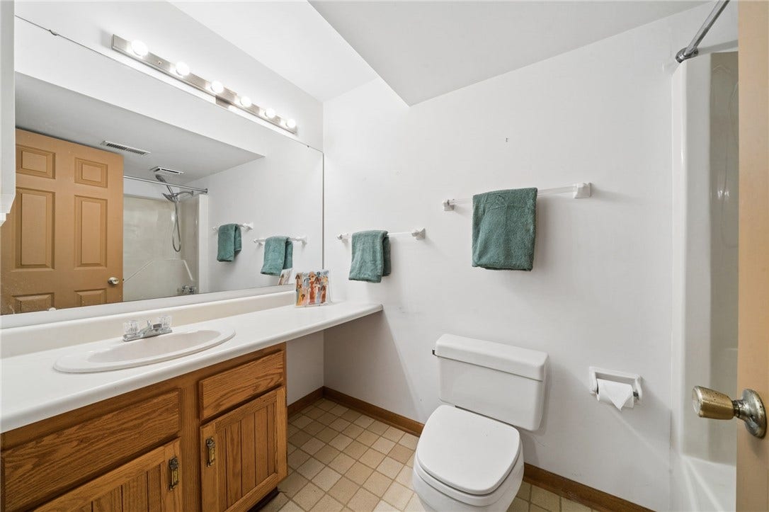 51 UNITY SQUARE DRIVE, Greensburg, PA 15601