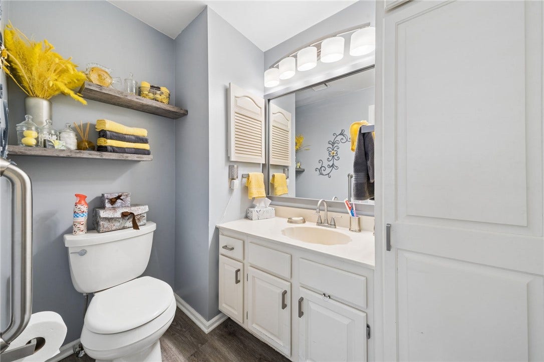 51 UNITY SQUARE DRIVE, Greensburg, PA 15601
