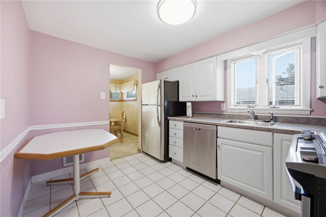 5528 California Ave, Bethel Park, PA 15102