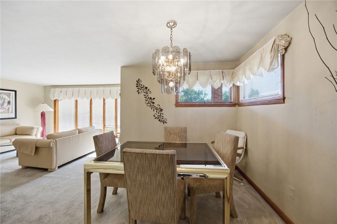 5528 California Ave, Bethel Park, PA 15102