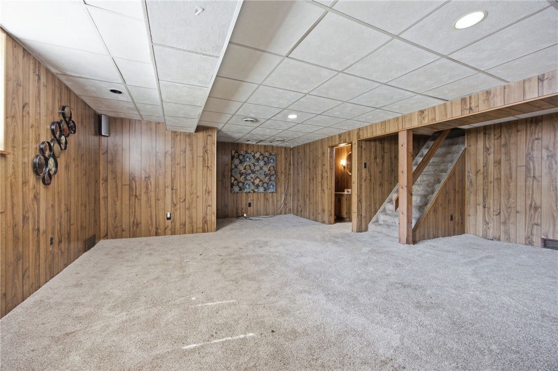5528 California Ave, Bethel Park, PA 15102