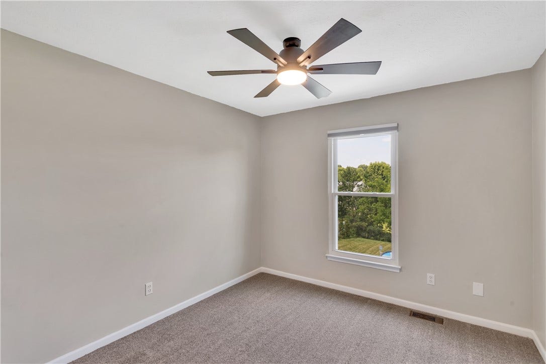 107 Janyce Dr, Greensburg, PA 15601