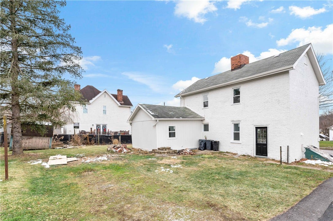 615 6th Ave, Elizabeth, PA 15037