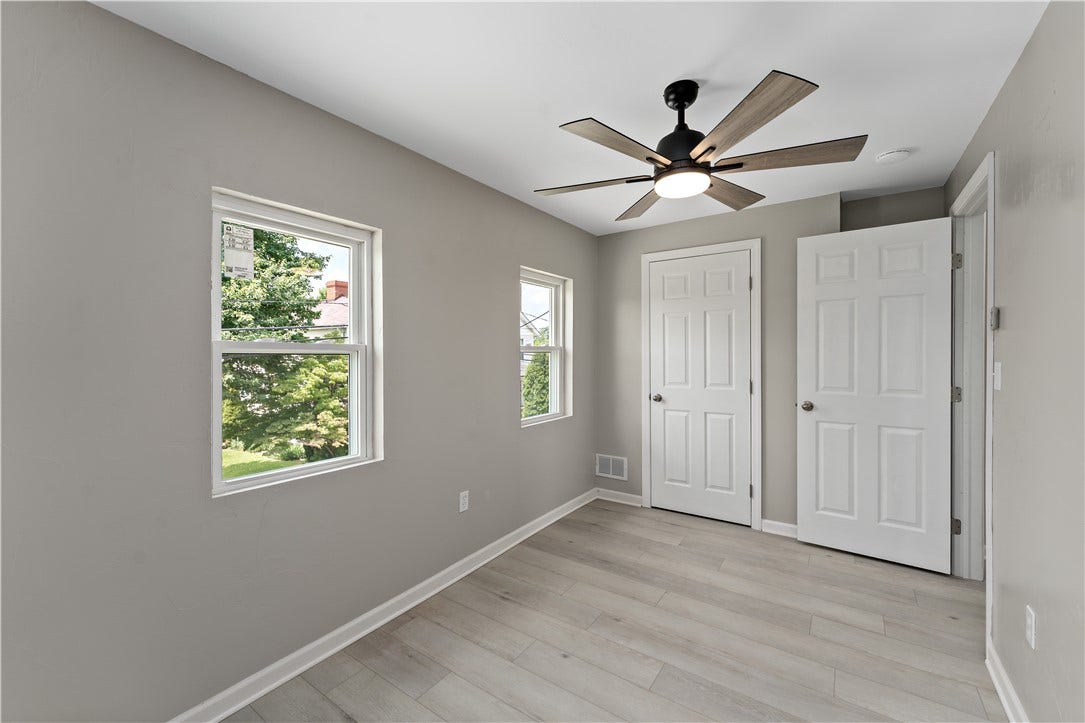 615 6th Ave, Elizabeth, PA 15037