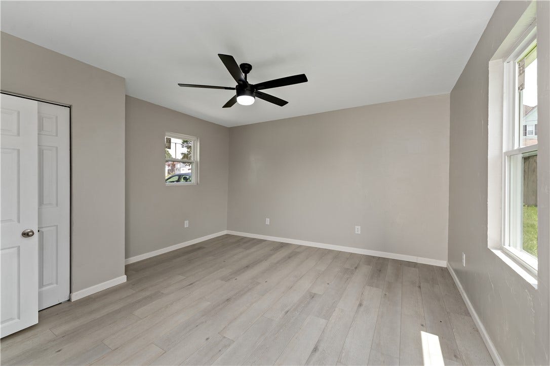 615 6th Ave, Elizabeth, PA 15037