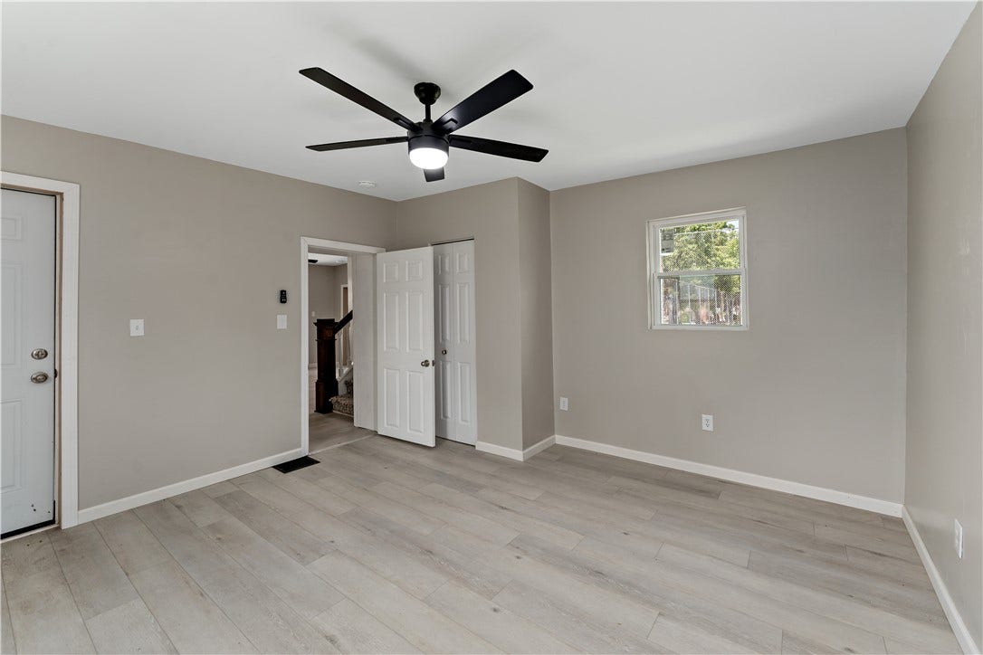 615 6th Ave, Elizabeth, PA 15037