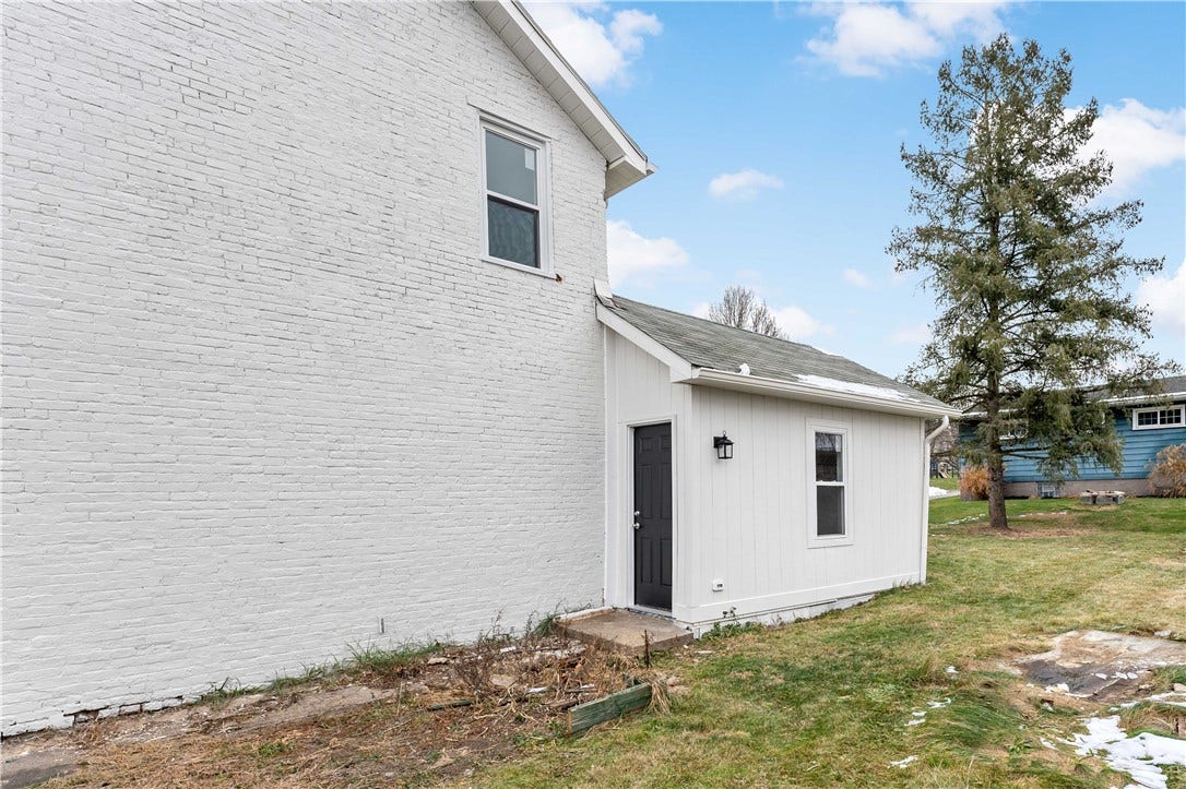 615 6th Ave, Elizabeth, PA 15037