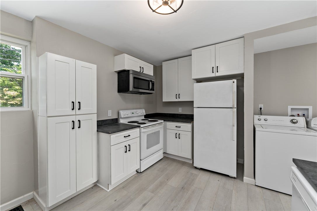 615 6th Ave, Elizabeth, PA 15037