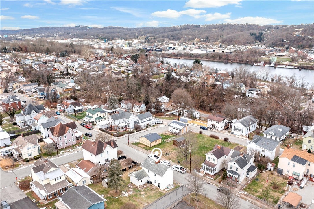 615 6th Ave, Elizabeth, PA 15037