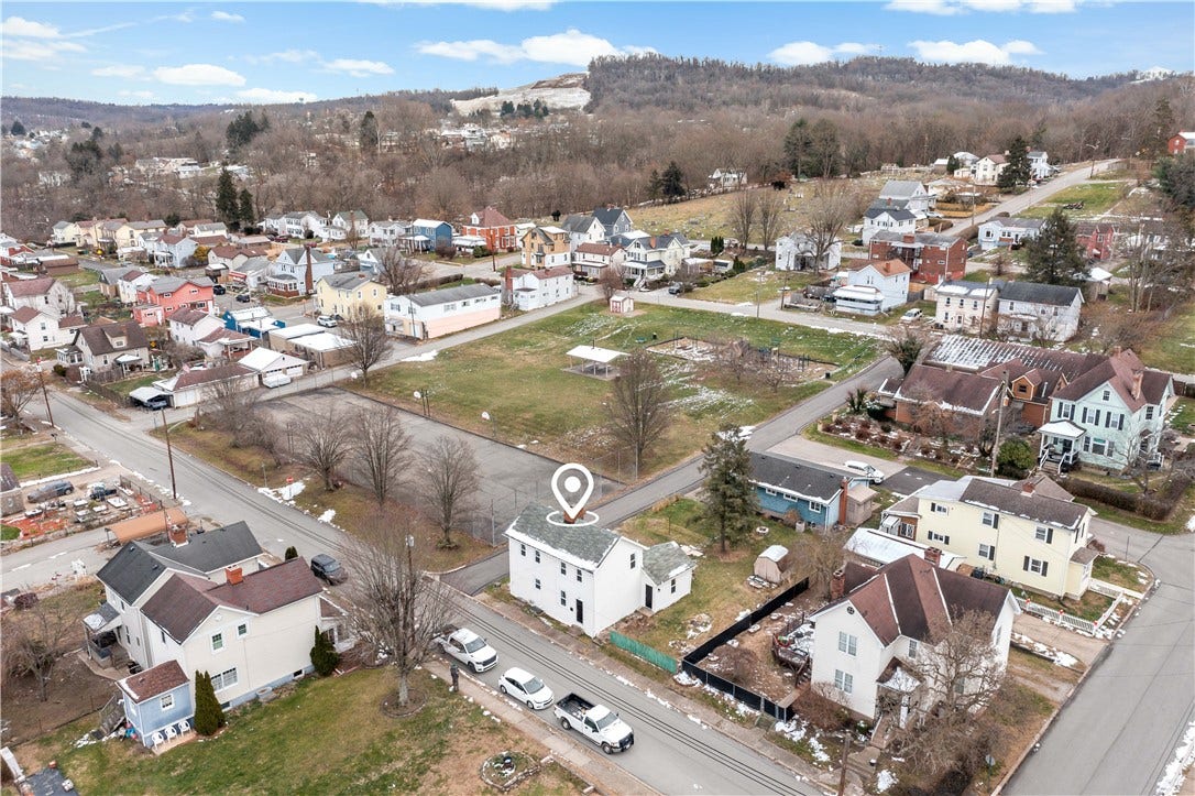 615 6th Ave, Elizabeth, PA 15037
