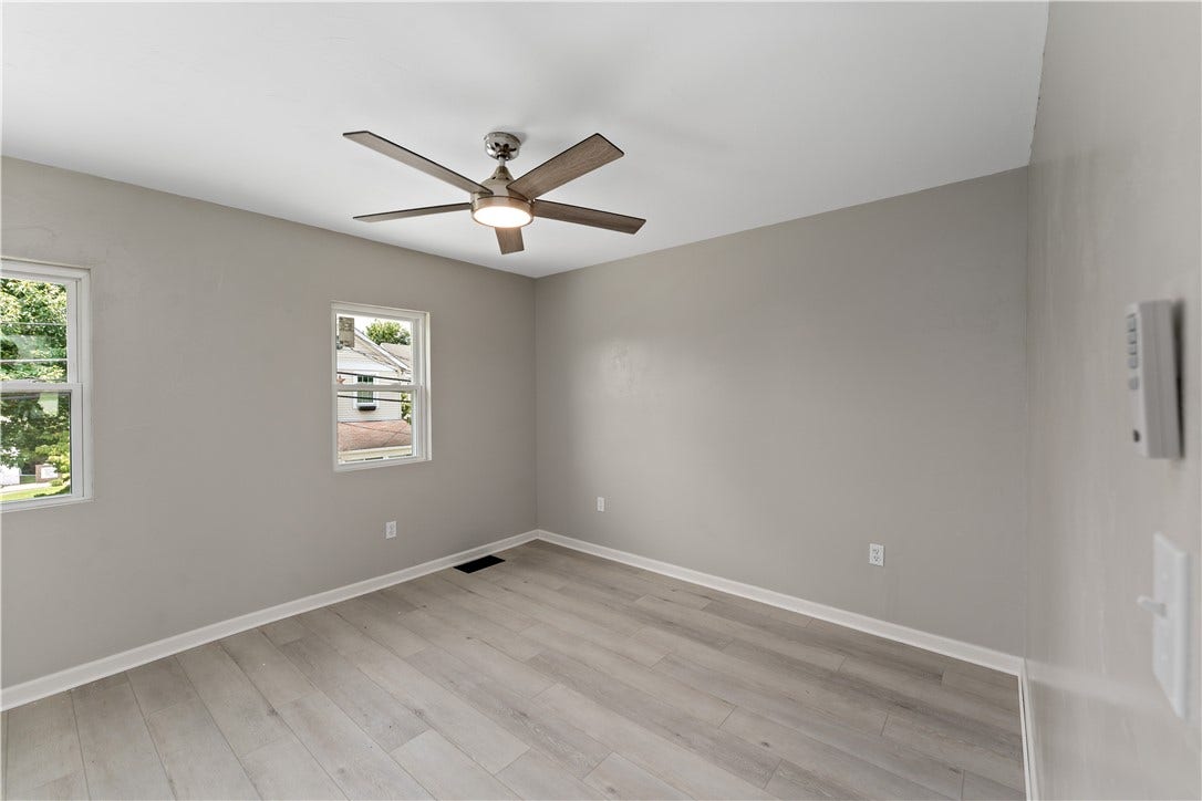 615 6th Ave, Elizabeth, PA 15037