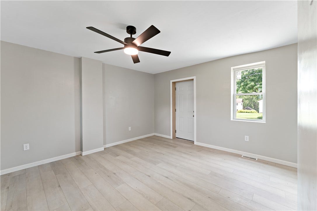 615 6th Ave, Elizabeth, PA 15037