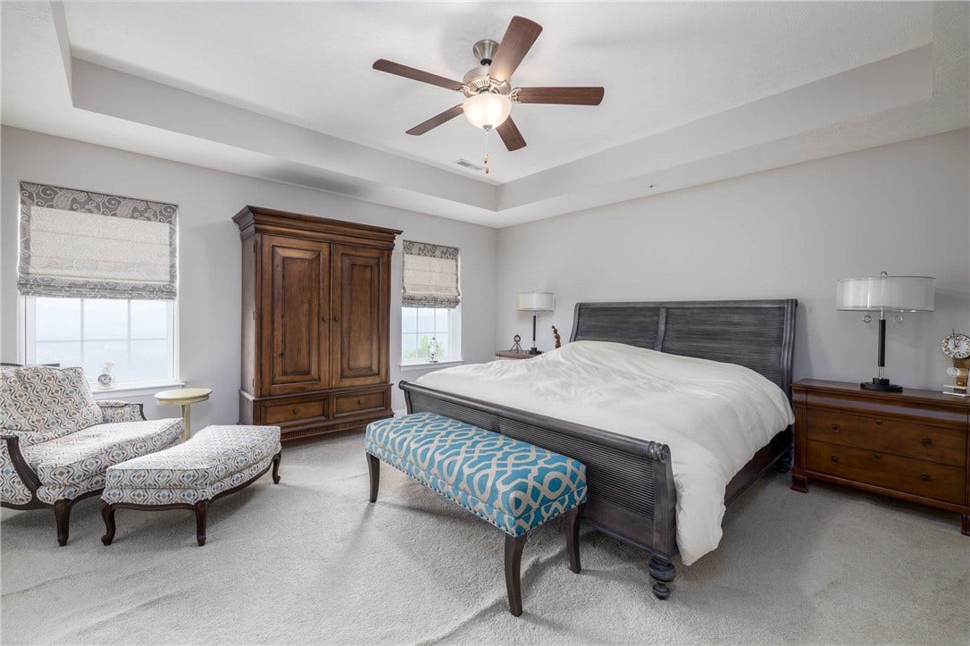 Classy owner's suite!