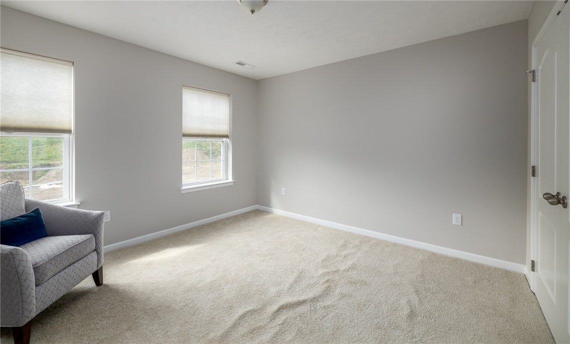 Third bedroom (14x10) on the upper level.