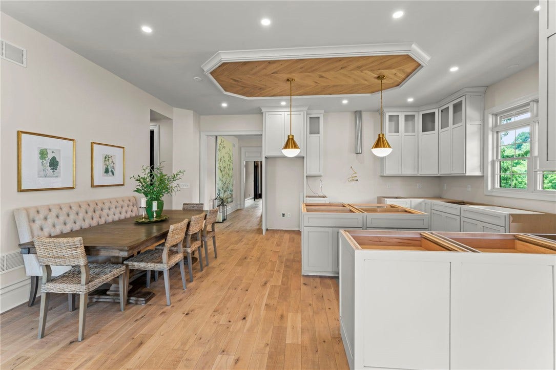 Kitchen  100 Fife Farm Lane