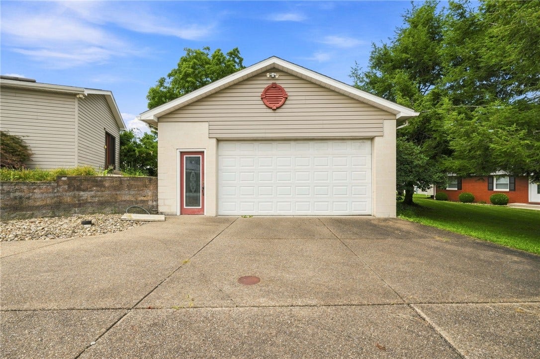 4074 Route 130, Irwin, PA 15642 4074 Route 130, Irwin, PA 15642