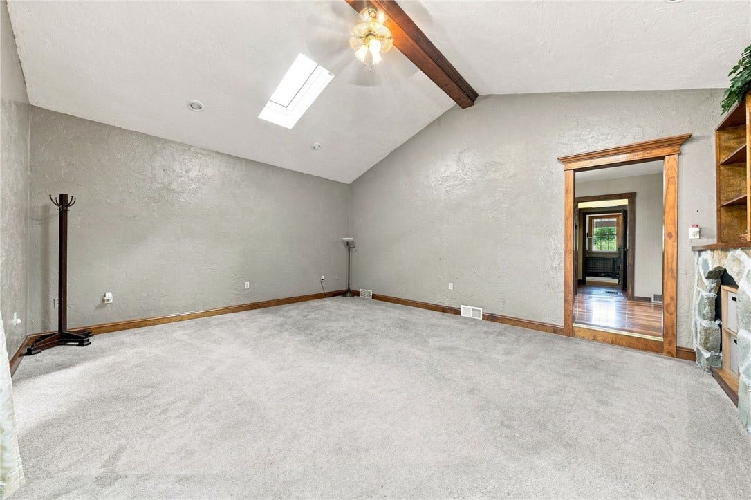 4074 Route 130, Irwin, PA 15642