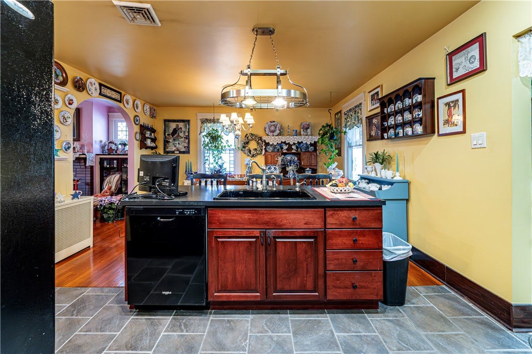 403 Hawthorne Avenue, Greensburg, PA 15601