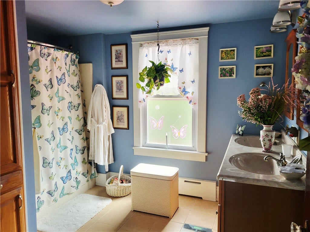Main bath on 2nd floor with double bowl sinks
