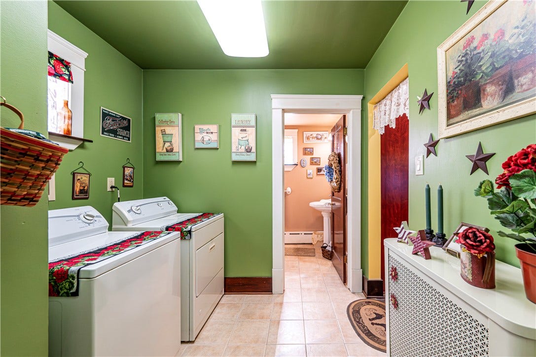 laundry 1st flr