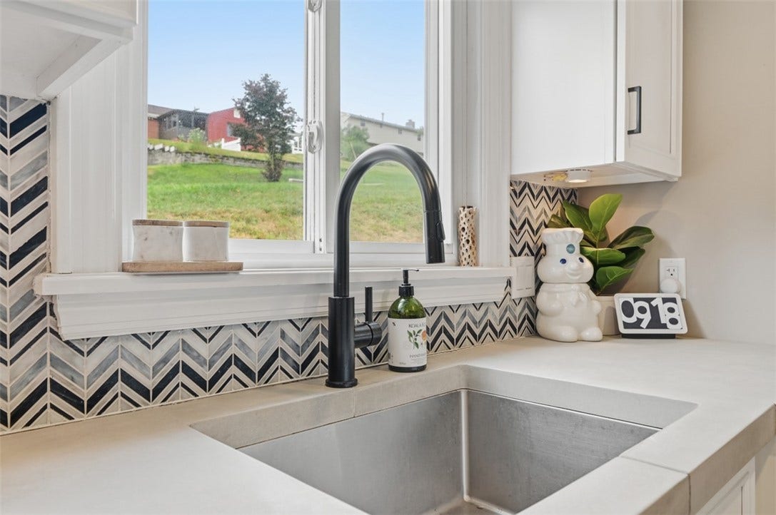 2228 Superior St., Bethel Park, PA 15102