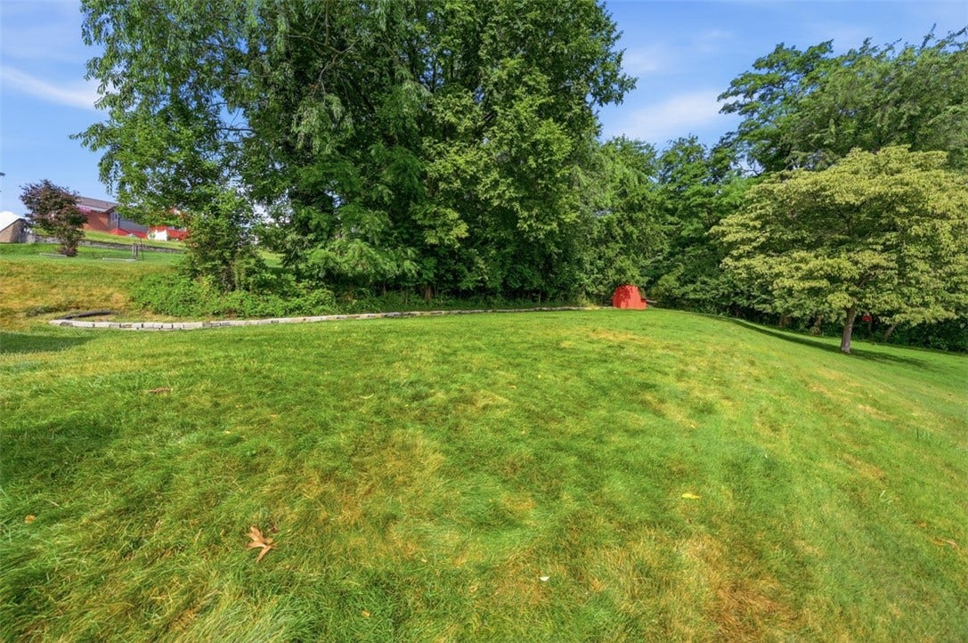 2228 Superior St., Bethel Park, PA 15102