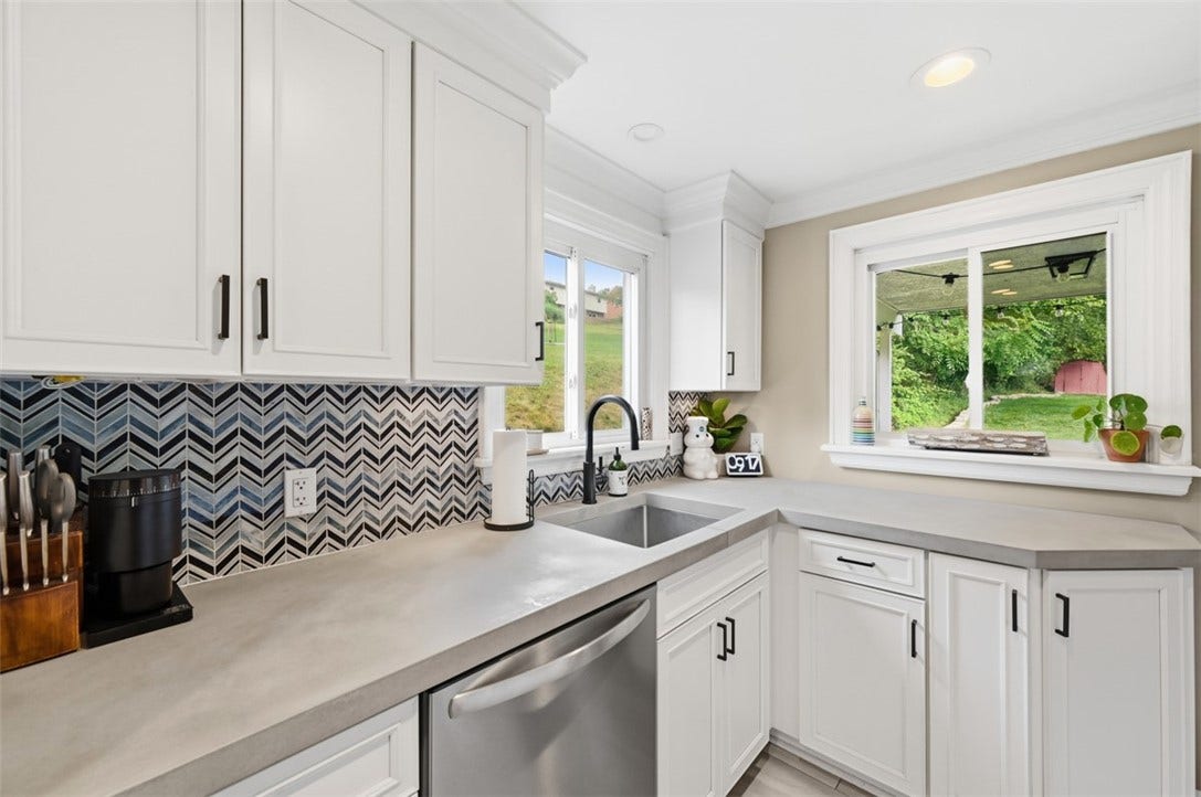 2228 Superior St., Bethel Park, PA 15102