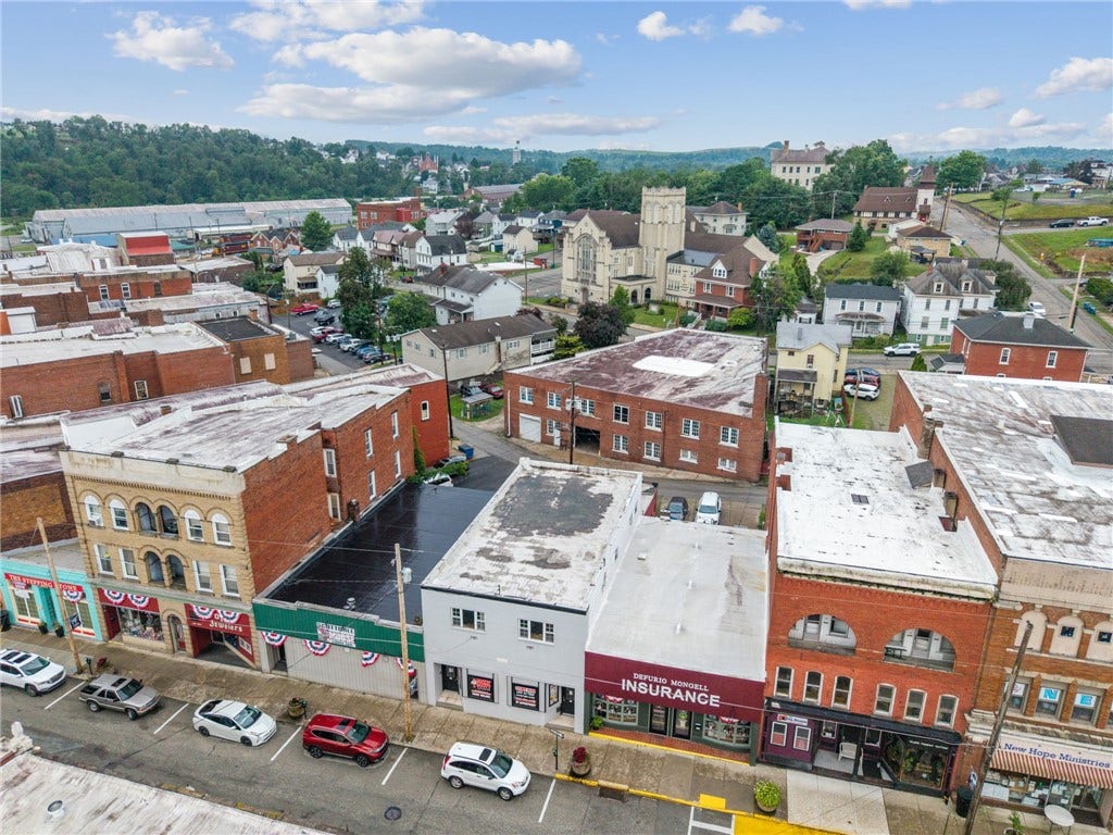 217-219 Pittsburgh Street, Scottdale, PA 15683