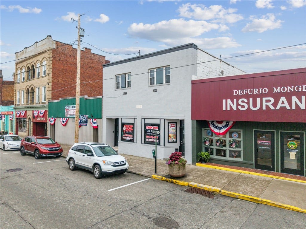 217-219 Pittsburgh Street, Scottdale, PA 15683