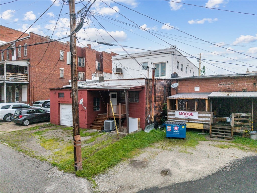 217-219 Pittsburgh Street, Scottdale, PA 15683