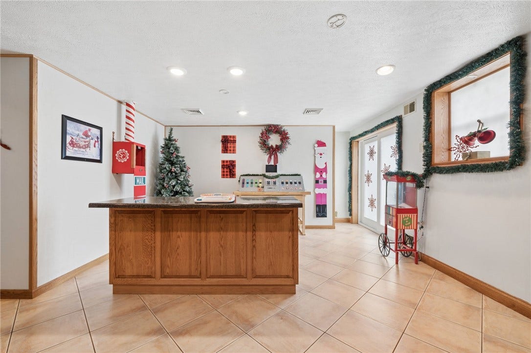 217-219 Pittsburgh Street, Scottdale, PA 15683