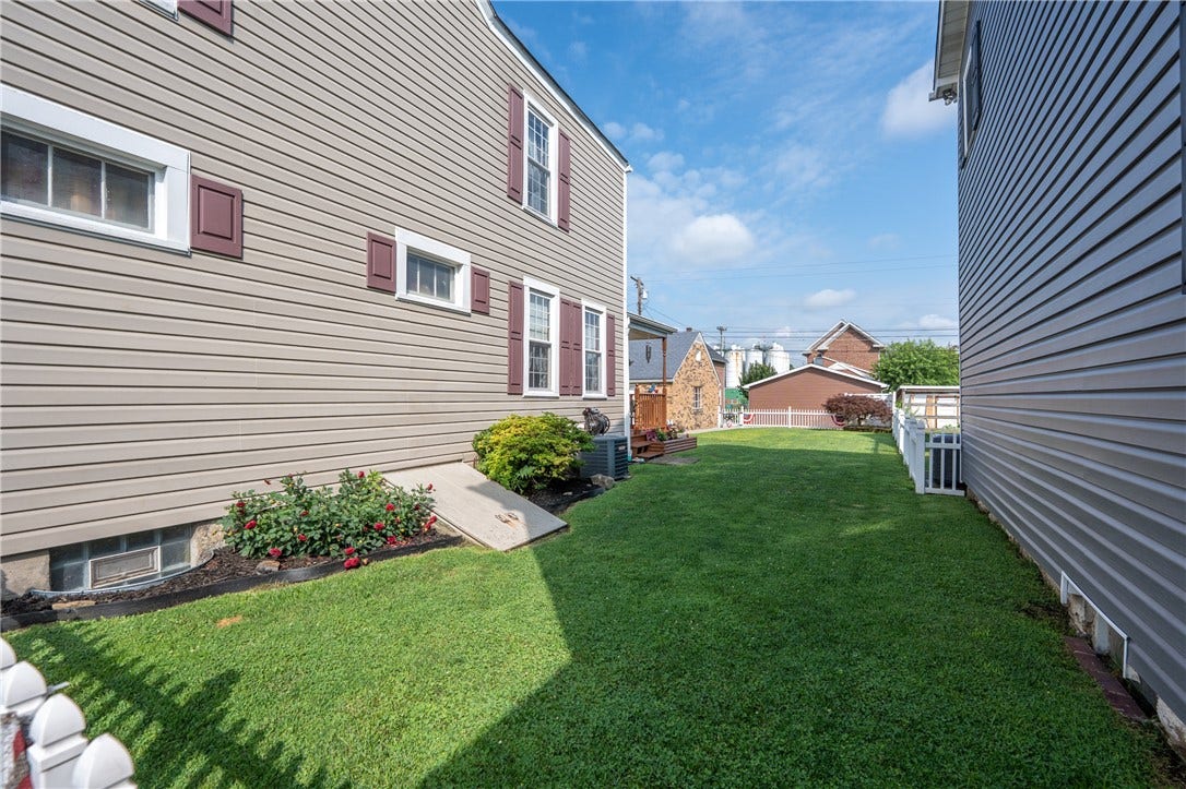310 Washington St, Latrobe, PA 15650