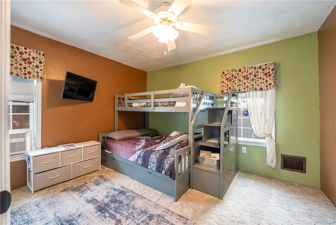 310 Washington St, Latrobe, PA 15650
