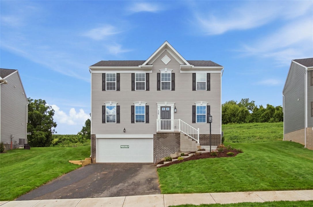 498 Gardenia Drive, Belle Vernon, PA 15012