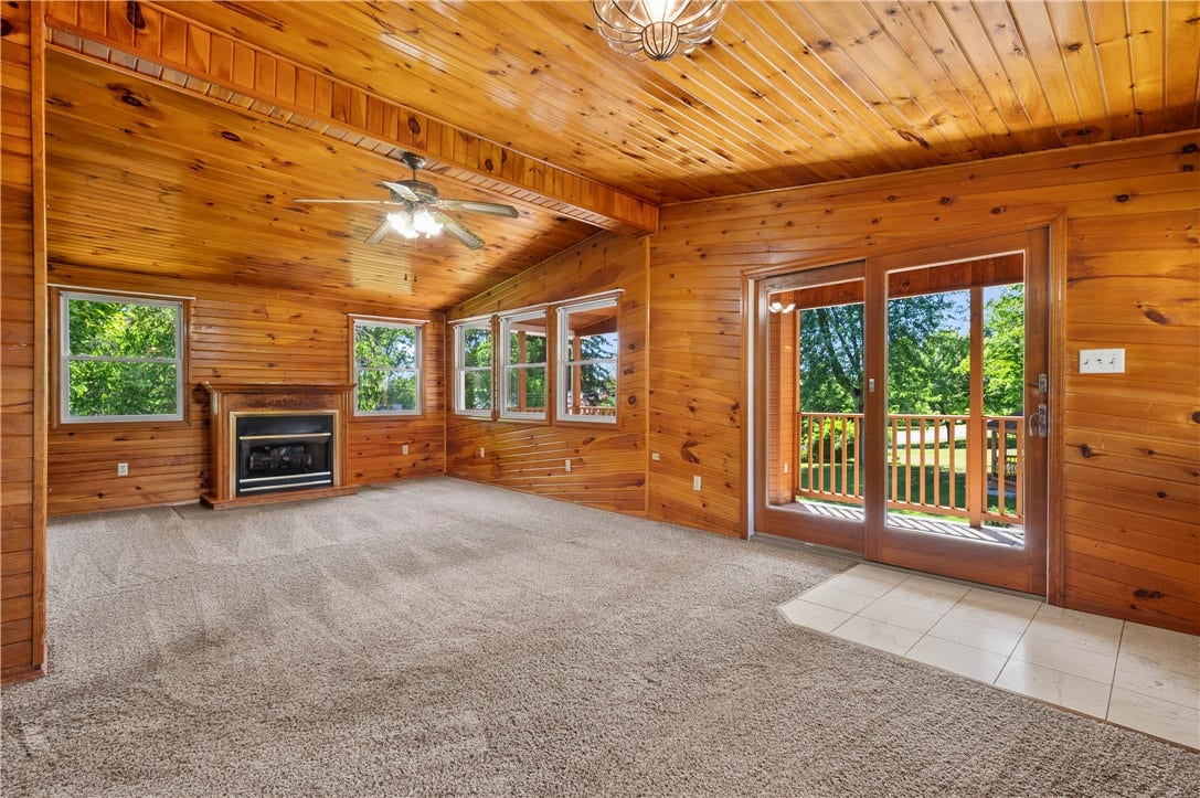 3210 Thornwood Dr, Bethel Park, PA 15102