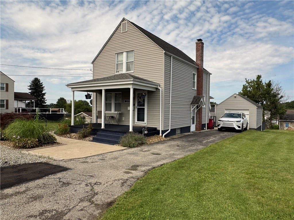2119 Walnut Dr, Latrobe, PA 15650 2119 Walnut Dr, Latrobe, PA 15650