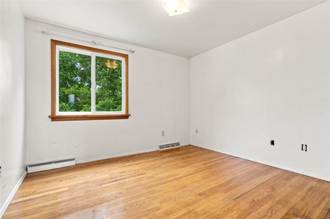 26 Mohawk, Greensburg, PA 15601