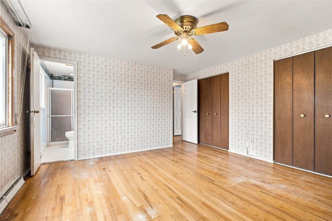 26 Mohawk, Greensburg, PA 15601