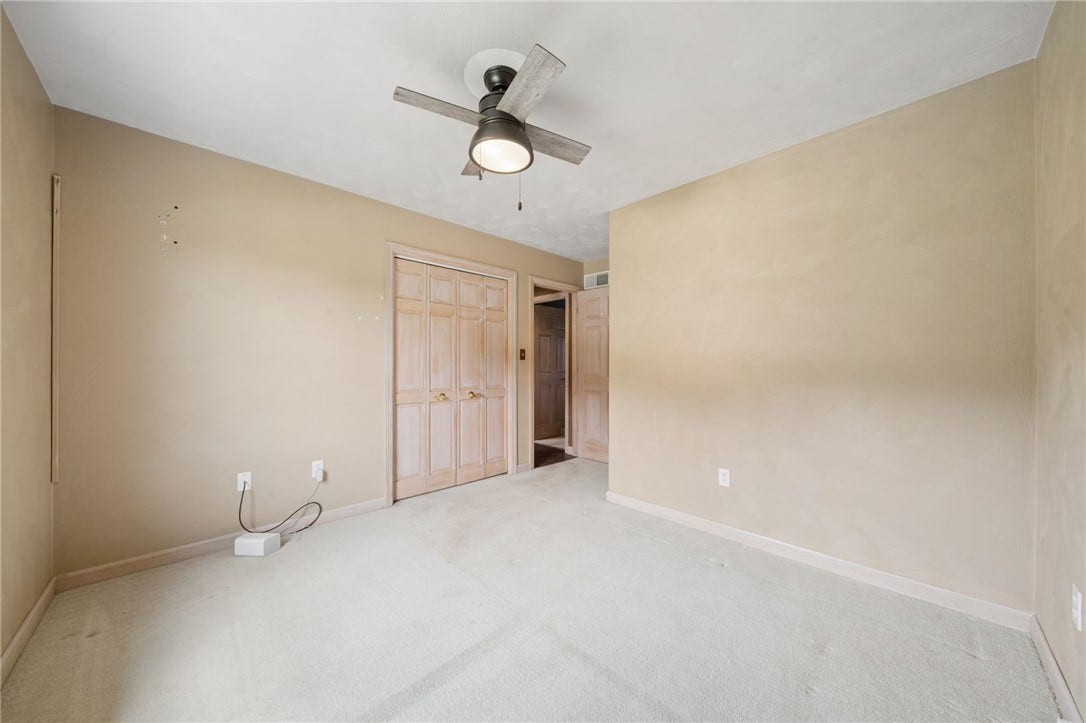 422 Primrose Drive, Greensburg, PA 15601