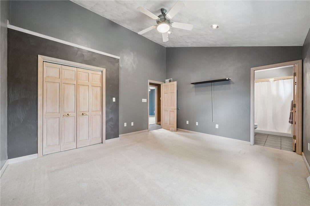 422 Primrose Drive, Greensburg, PA 15601