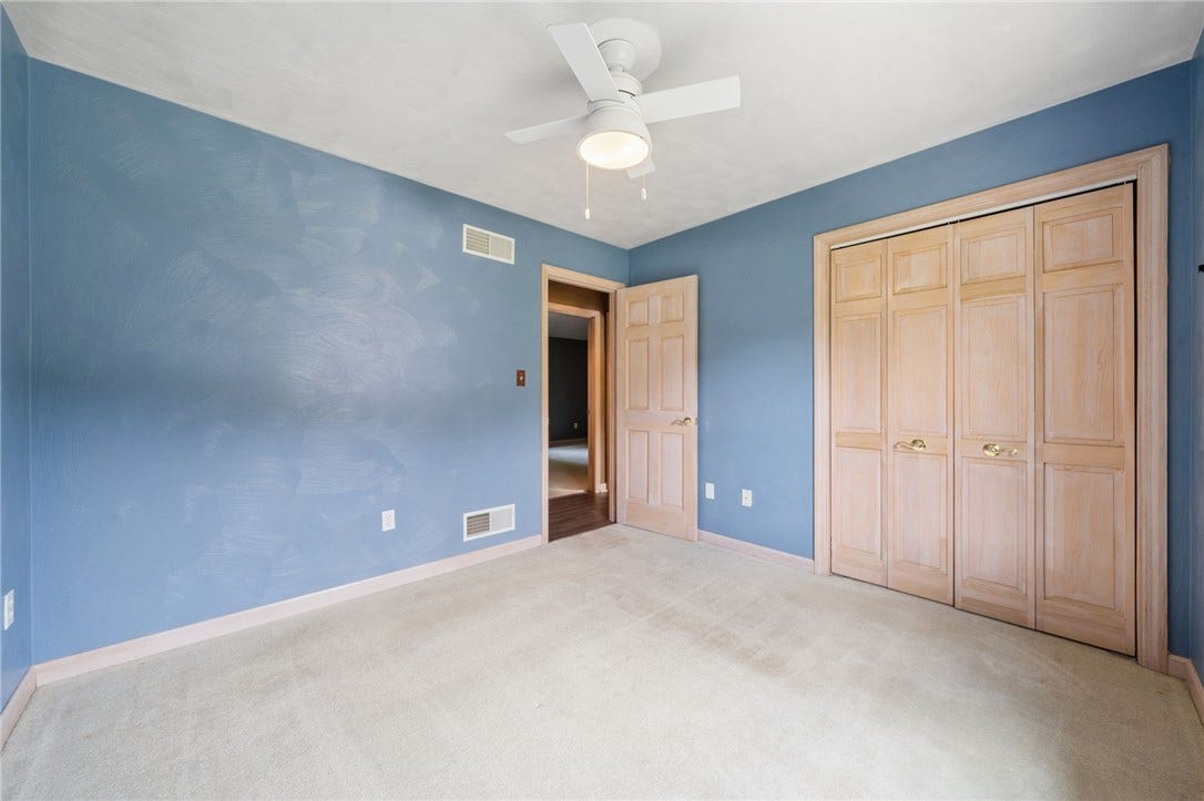 422 Primrose Drive, Greensburg, PA 15601