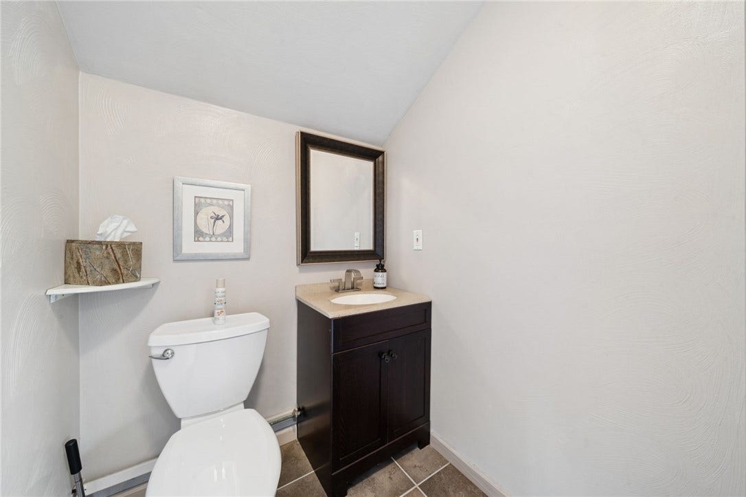 422 Primrose Drive, Greensburg, PA 15601
